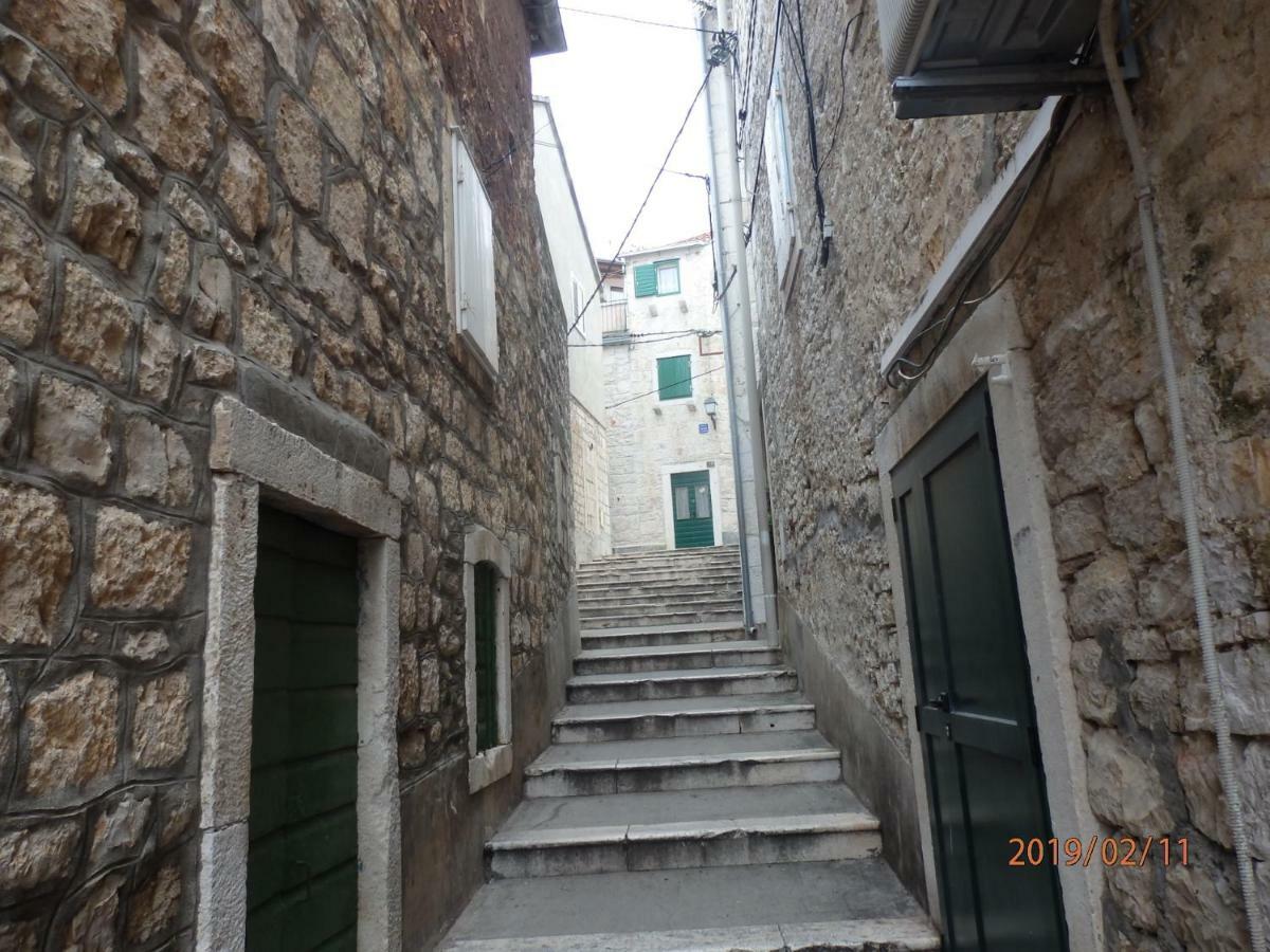 Apartman M&M Milna  Exterior photo